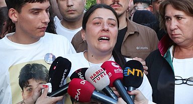 Atlas Çağlayan'ın annesi: Diğer 4 katil gözlerimizin içine bakarak buradan gitti