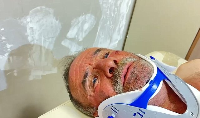 Ayıya nacakla direndi, yaralı kurtuldu