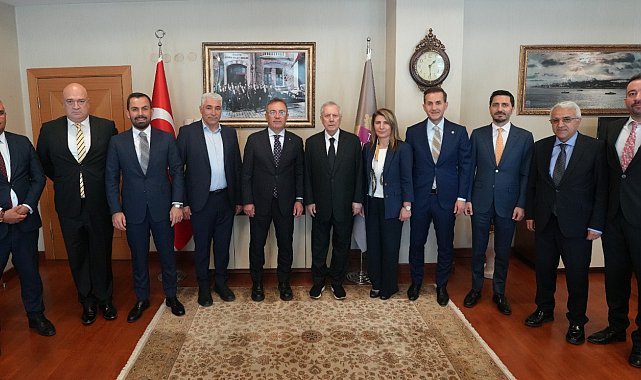 Aziz Yıldırım kongre öncesi Ankara'da temaslarda bulundu