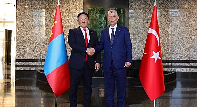 Bakan Bolat, Moğolistan Başbakan Yardımcısı Nyamtaishir ile görüştü