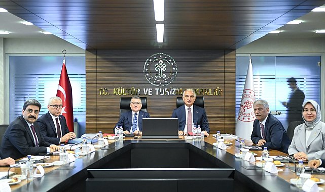 Bakan Ersoy, Sivas heyetini kabul etti