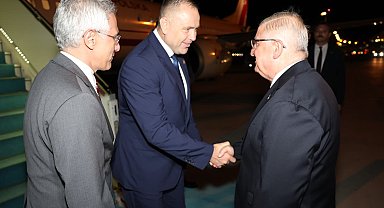 Bakan Güler, Polonya Cumhurbaşkanı Nawrocki'yi Esenboğa Havalimanı'nda karşıladı