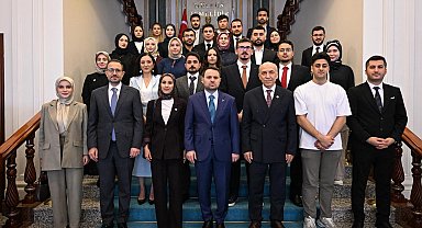 Bakan Gürlek, İstanbul 2 No'lu Barosu Başkanı Şamlı ve stajyer avukatları kabul etti