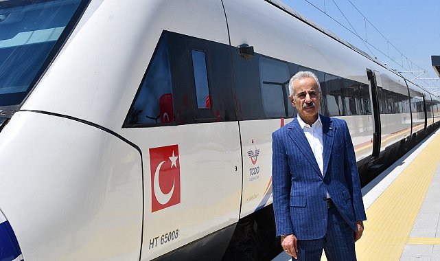 Bakan Uraloğlu: Halkalı-Kapıkule Hızlı Tren Hattı'nı bu yıl bitmeden işletmeye almayı hedefliyoruz