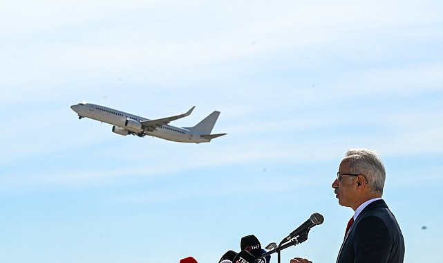 Bakan Uraloğlu: Yılın ilk 5 ayında 89 milyon yolcu hava yolu ile seyahat etti