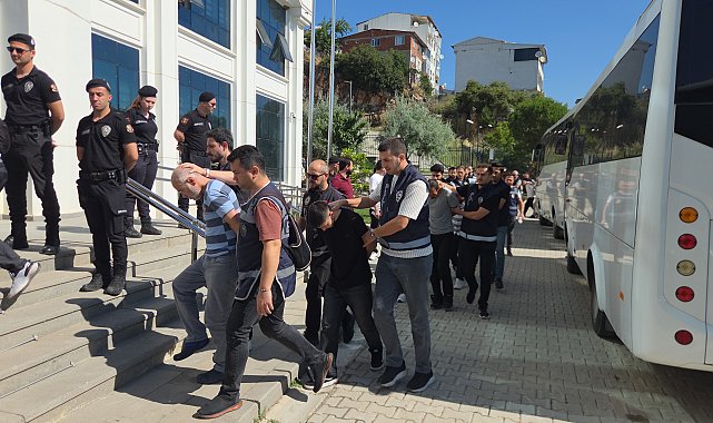 Bursa merkezli 4 ildeki uyuşturucu operasyonunda 29 şüpheli adliyede