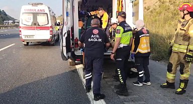 Çekmeköy Kuzey Marmara Otoyolu'nda kaza; 1'i bebek 3 kişi hayatını kaybetti -1