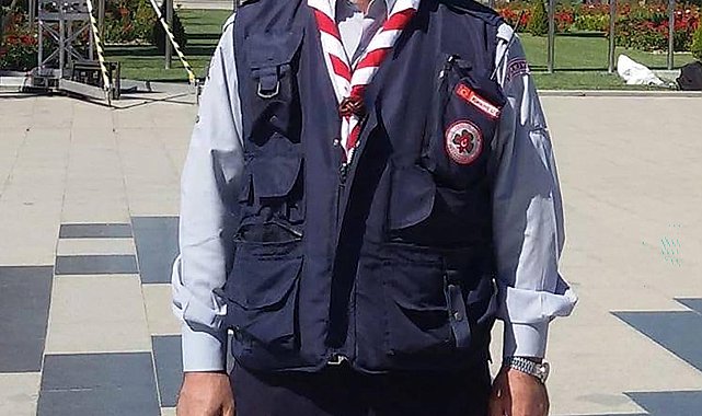 Doğa yürüyüşü sırasında kalp krizi geçirip ölen izci lideri son yolculuğuna uğurlandı