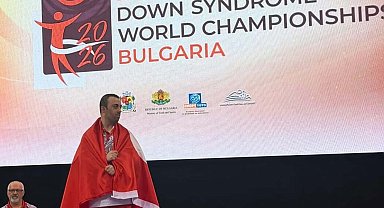 Down Sendromlular Dünya Şampiyonası'nda Alper Öztürk zirvede