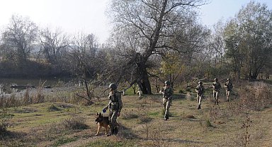 Edirne'de 25 kaçak göçmen yakalandı