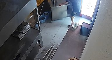 Edirne'de iş yerinden hırsızlık kamerada