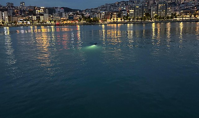 Ekipleri harekete geçiren deniz kıyısındaki eşyalar, profesyonel yüzücünün çıktı