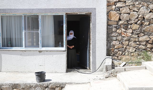 Engelli kızı için merdiven rampa talebi nedeniyle komşusunun saldırısına uğramıştı; isteği yerine getirildi