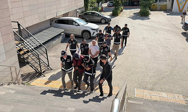 Eskişehir'de 'kaçak akaryakıt' operasyonu; 4 gözaltı