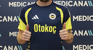 Fenerbahçe Spor Kulübü A Takımı futbolcuları Medicana'da sağlık kontrolünden geçti