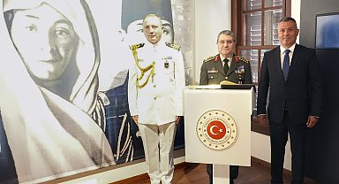 Genelkurmay Başkanı Bayraktaroğlu, Atatürk'ün doğduğu evi ziyaret etti