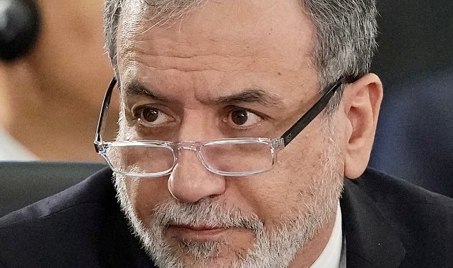 İran Dışişleri Bakanı Arakçi, Suudi Arabistanlı mevkidaşı Bin Ferhan ile telefonda görüştü