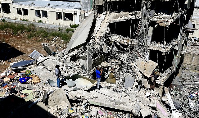 İsrail'in Lübnan'a düzenlediği saldırılarda can kaybı 3 bin 912'ye yükseldi