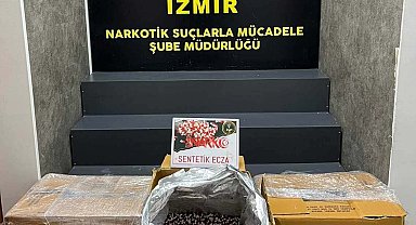 İzmir'de uyuşturucu operasyonu; 2 tutuklama
