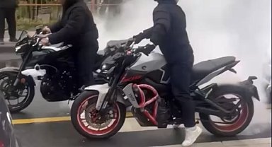 Kağıthane'de düğün konvoyunda motosikletle trafiği kapatıp patinaj çekti; 136 bin lira ceza kesildi