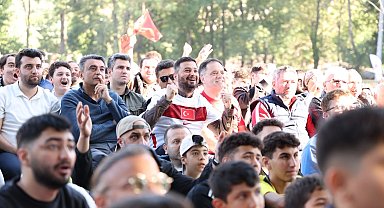 Kağıthane'de milli maç heyecanı