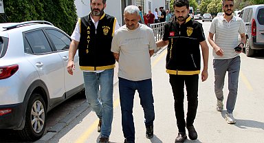 Kardeşini, dükkan kirasını eşit paylaştırmadığı için öldürmüş