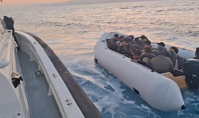 Kuşadası açıklarında 18 kaçak göçmen yakalandı