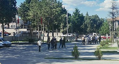 Kütahya'da 14 yaşındaki kız çocuğuna cinsel istismar soruşturmasında 6 tutuklama