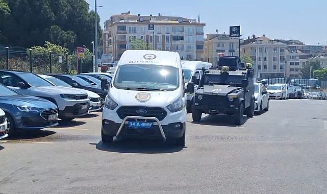 Maltepe'de oto galeriye silahlı saldırı -1