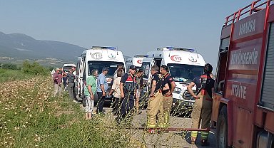 Manisa'da özel halk minibüsü devrildi: 6 yaralı