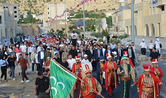 Mardin'de 18'inci Uluslararası Kültür Sanat ve Kiraz Festivali başladı