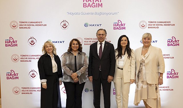 Molfix'in 'Hayat Bağım Güvenli Bağlanma Eğitim Programı' 10 ilde uygulanacak