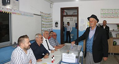 Nevşehir'in Mustafapaşa beldesinde oy kullanma işlemi başladı