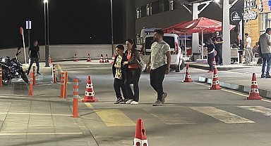 Okulda dağıtılan tavuklu pilav sonrası 84'ü öğrenci 98 kişi rahatsızlandı