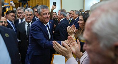Özgür Özel: Burası seçilmişlerin yeridir