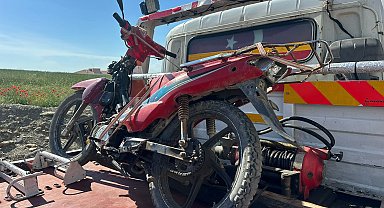 Plakasız ve hurda motosikletin ehliyetsiz sürücüsüne 86 bin lira ceza