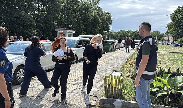Samsun'da geç kalan 2 öğrenci sınava giremedi
