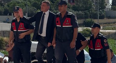 Silifke Belediye Başkanı ile 18 şüpheli adliyede