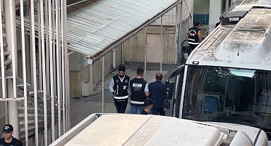 Silivri Belediyesi'ne 'yolsuzluk' soruşturması; şüpheliler sağlık kontrolünden geçirildi