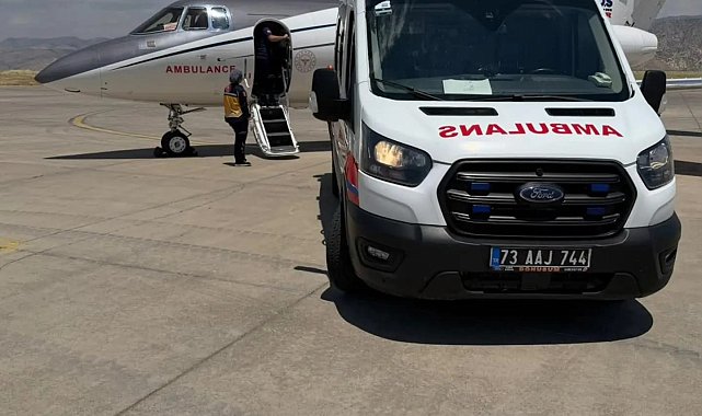 Şırnak'ta kalp rahatsızlığı olan bebek, ambulans uçakla İstanbul'a sevk edildi