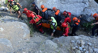 Su seviyesi yükselince nehirde kayboldu, cansız bedeni bulundu