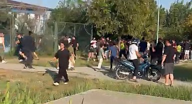 Tarsus'ta köyler arası futbol turnuvasında maç sonu kavgası