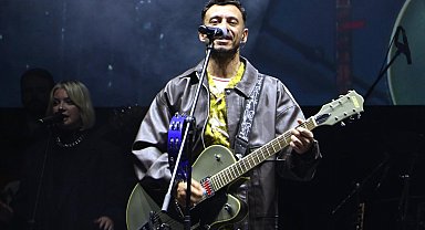 Tekirdağ Kiraz Festivali'nde Kolpa ve Buray sahne aldı