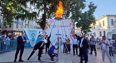 Tekirdağ Uluslararası Kiraz Festivali renkli görüntülerle başladı