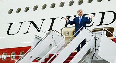 Trump, yeni başkanlık uçağını tanıttı: Türkiye'ye gideceği açıkladı