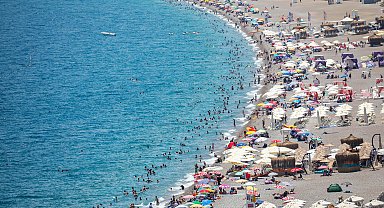 Turizmde 'altın sezon' başladı; hedef 40 milyon turist