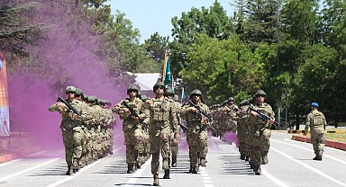 Türk Kara Kuvvetleri'nin 2235'inci kuruluş yıl dönümü Kayseri'de kutlandı