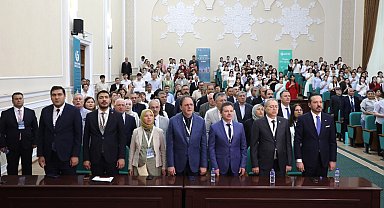 Türkoloji dünyası Semerkant'ta buluştu