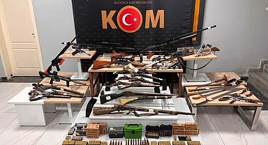 Uşak'ta silah ticaretine gözaltı