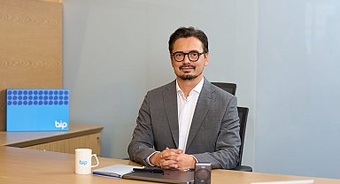 Veliler çocuklarının notlarını BiP'ten öğrenmeye devam ediyor